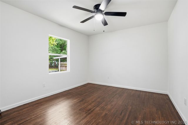 1810 S Hudson Avenue, Tulsa, OK 74112