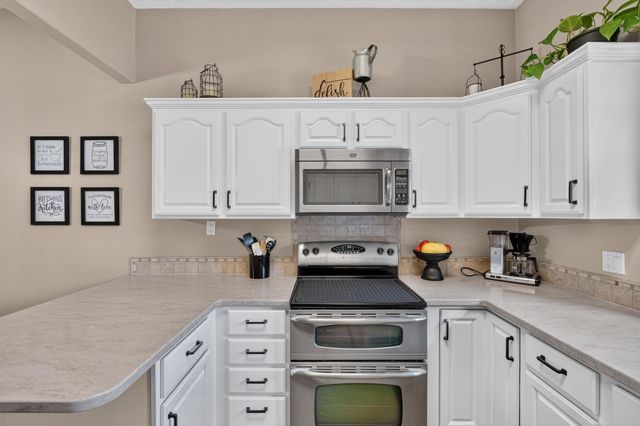 3587 NW 92nd Place, Polk City, IA 50226