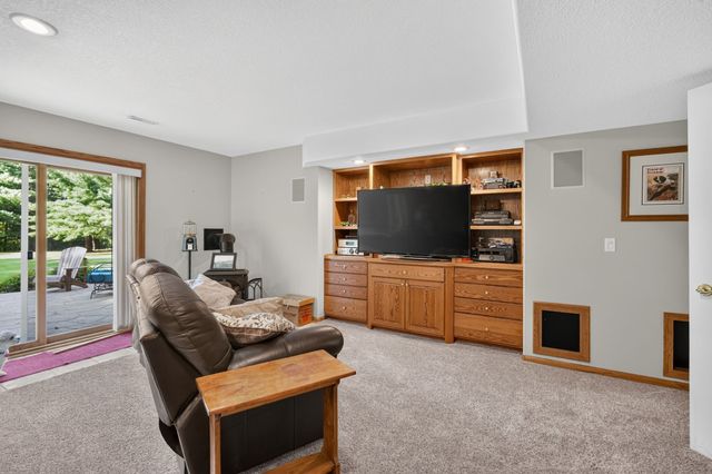 3587 NW 92nd Place, Polk City, IA 50226