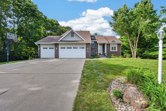 3587 NW 92nd Place, Polk City, IA 50226