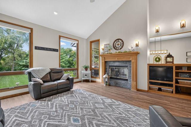 3587 NW 92nd Place, Polk City, IA 50226