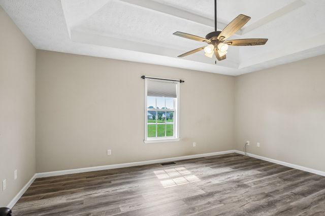 318 Cayenne Rd, Bell Buckle, TN 37020