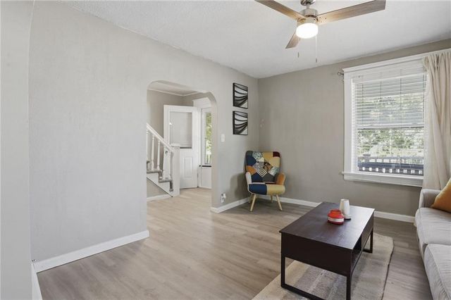 8841 E Winner Road, Independence, MO 64053