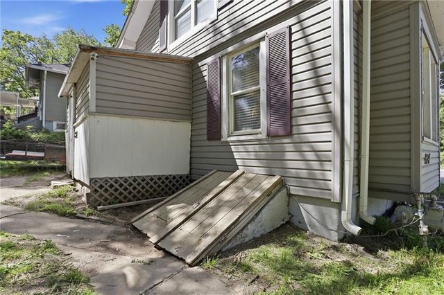 8841 E Winner Road, Independence, MO 64053
