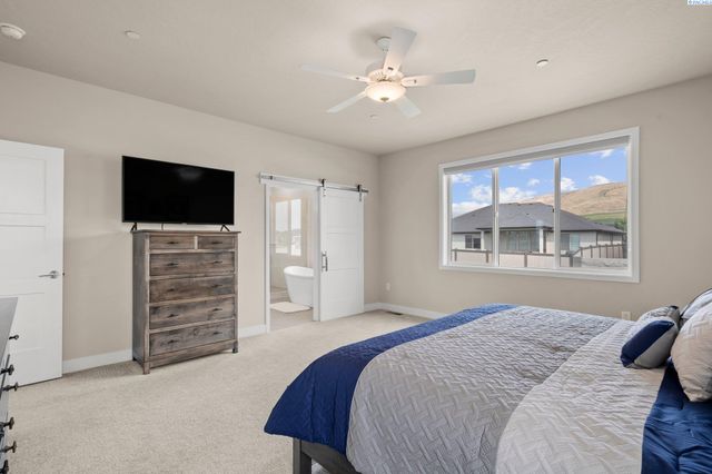 4182 Potlatch St, Richland, WA 99352