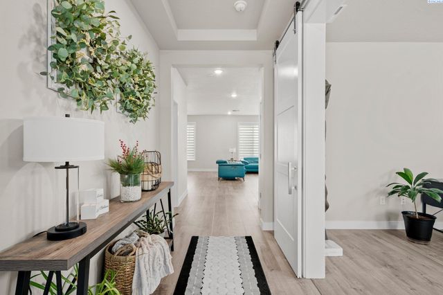 4182 Potlatch St, Richland, WA 99352