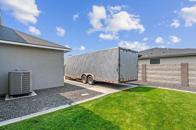 4182 Potlatch St, Richland, WA 99352