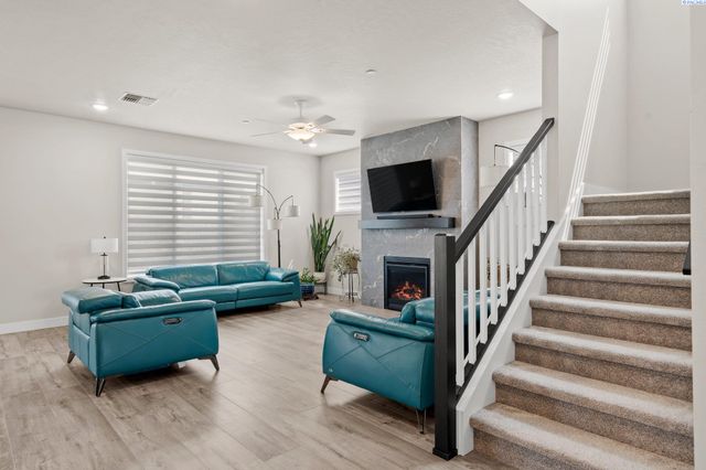 4182 Potlatch St, Richland, WA 99352