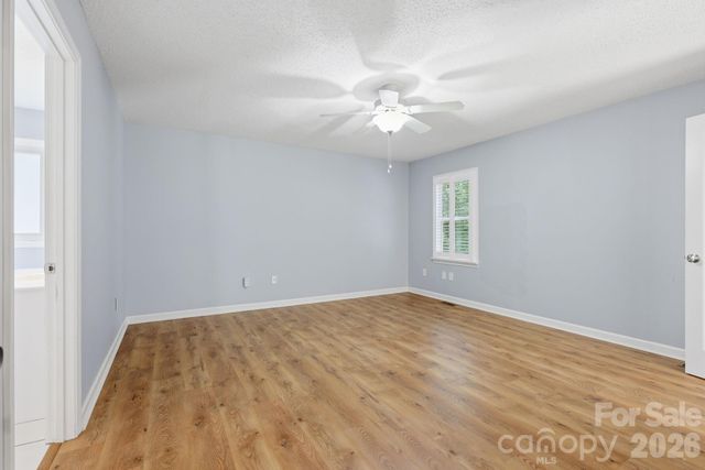 188 39th Avenue Court NW, Hickory, NC 28601