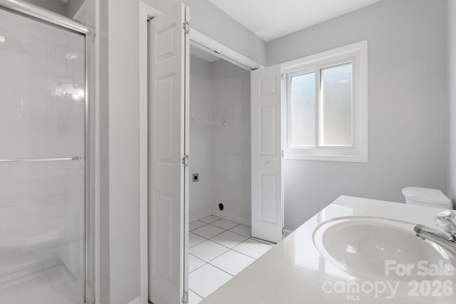 188 39th Avenue Court NW, Hickory, NC 28601