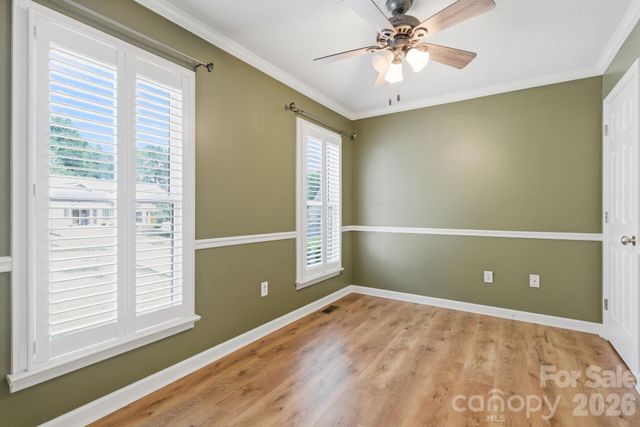 188 39th Avenue Court NW, Hickory, NC 28601