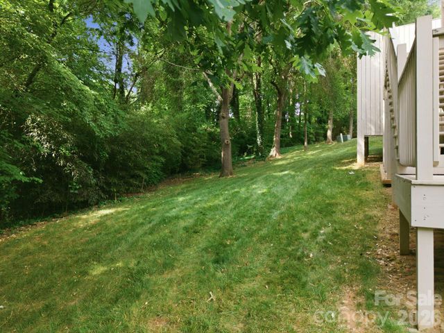 188 39th Avenue Court NW, Hickory, NC 28601