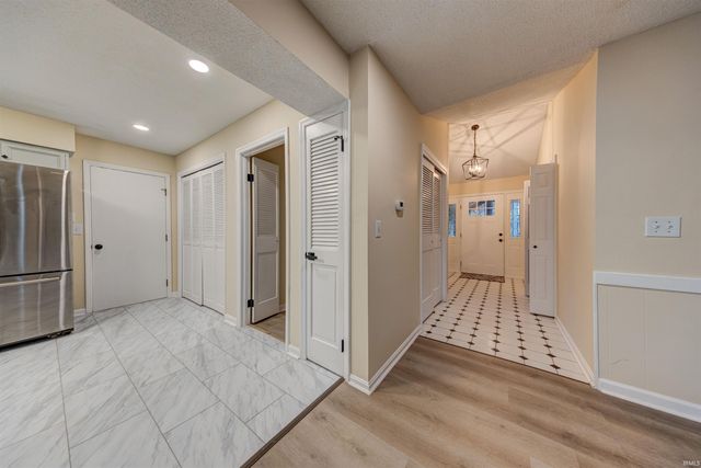 5732 E Sycamore Street, Evansville, IN 47715