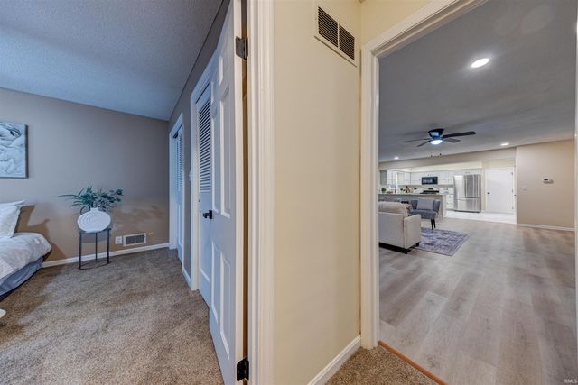 5732 E Sycamore Street, Evansville, IN 47715