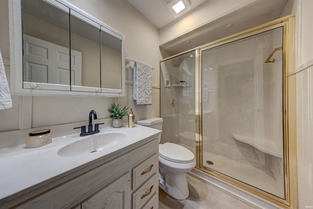 5732 E Sycamore Street, Evansville, IN 47715