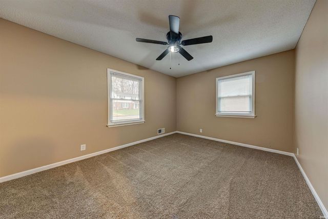 5732 E Sycamore Street, Evansville, IN 47715