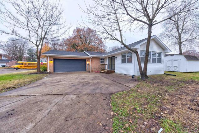 5732 E Sycamore Street, Evansville, IN 47715