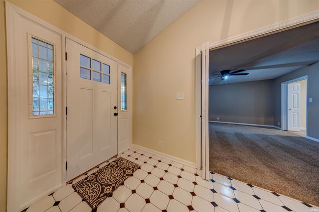 5732 E Sycamore Street, Evansville, IN 47715