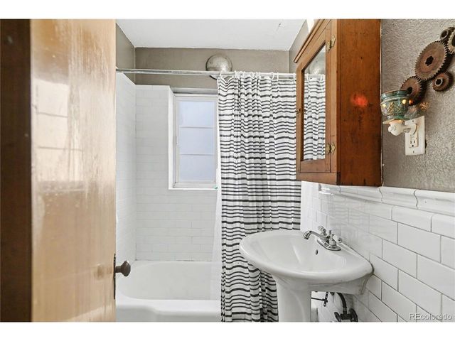 1481 Ash St 2, Denver, CO 80220