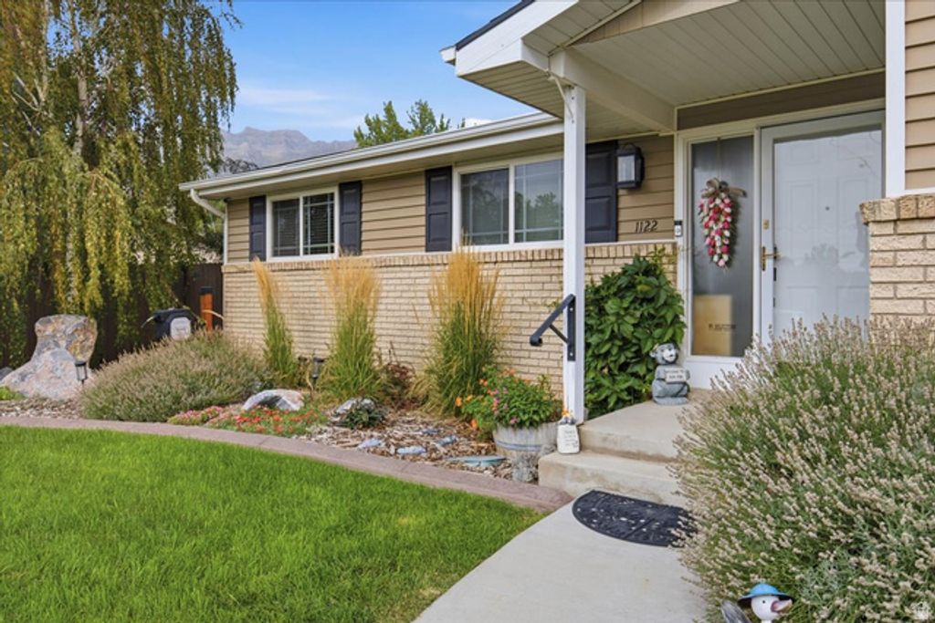1122 N 75 E, Orem, UT 84057 — photo 2