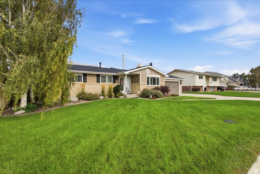 1122 N 75 E, Orem, UT 84057 — photo 4