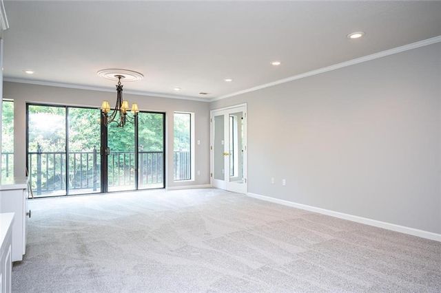 26202 Plantation Drive NE 202, Atlanta, GA 30324