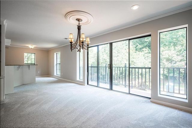 26202 Plantation Drive NE 202, Atlanta, GA 30324