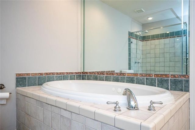 26202 Plantation Drive NE 202, Atlanta, GA 30324