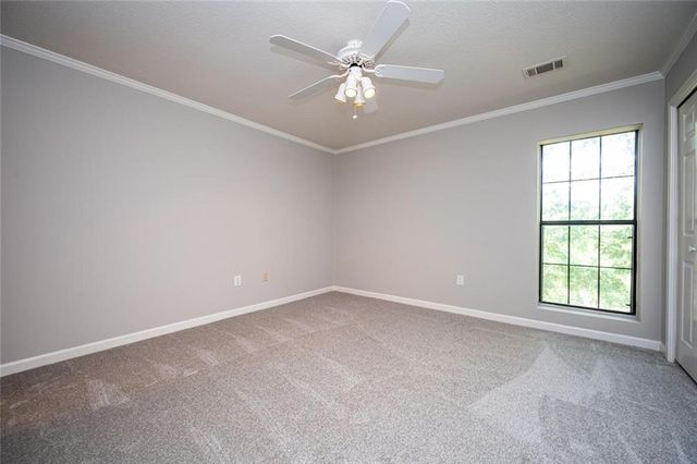 26202 Plantation Drive NE 202, Atlanta, GA 30324