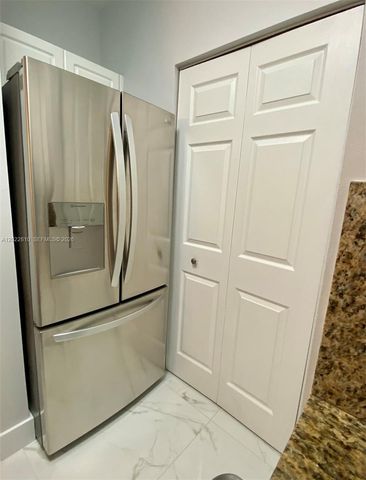 17125 N Bay Rd 3609, Sunny Isles Beach, FL 33160