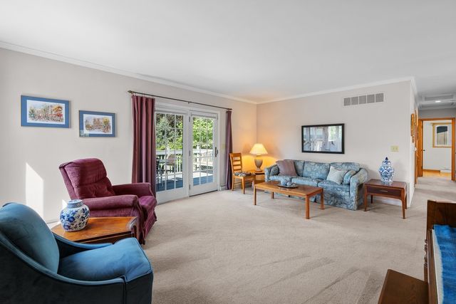 4334 N Hancock Avenue, Davenport, IA 52806