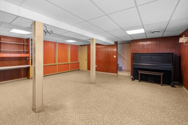 4334 N Hancock Avenue, Davenport, IA 52806