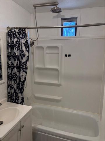 805 Mason Avenue, St Joseph, MO 64504