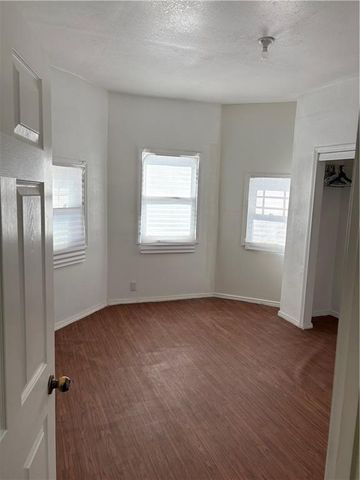 805 Mason Avenue, St Joseph, MO 64504