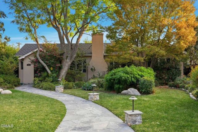 1768 Casa Grande Street, Pasadena, CA 91104