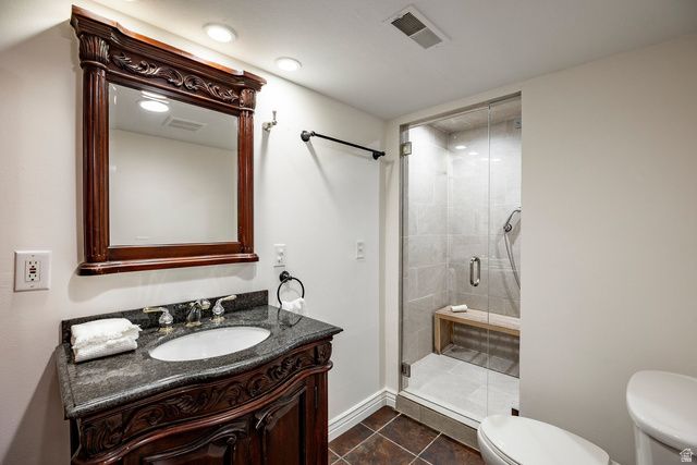 1420 W JORDAN HILLS DR, South Jordan, UT 84095