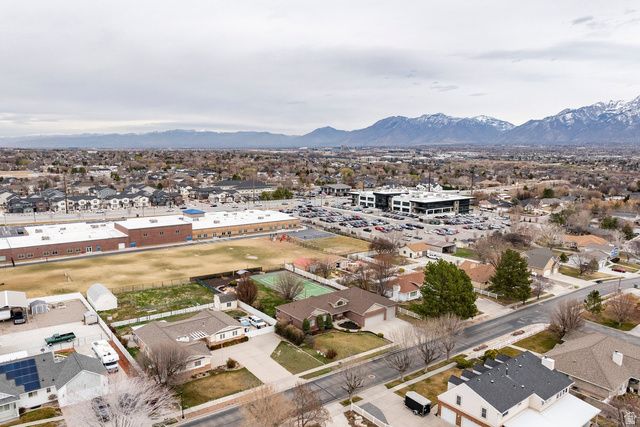 1420 W JORDAN HILLS DR, South Jordan, UT 84095