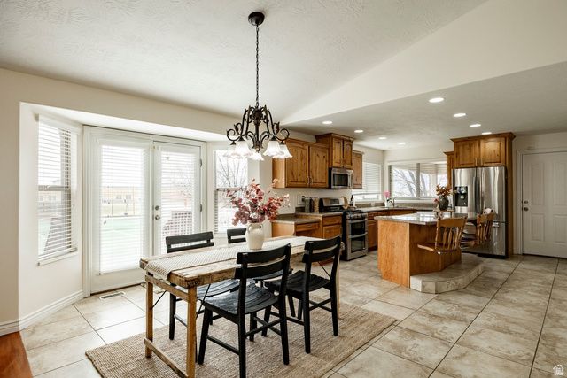 1420 W JORDAN HILLS DR, South Jordan, UT 84095