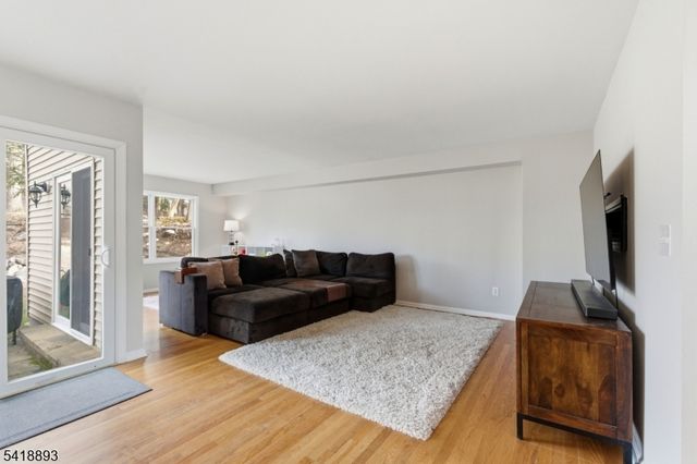 45 Mohawk Ave, Rockaway Twp., NJ 07866