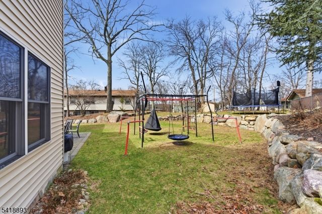 45 Mohawk Ave, Rockaway Twp., NJ 07866