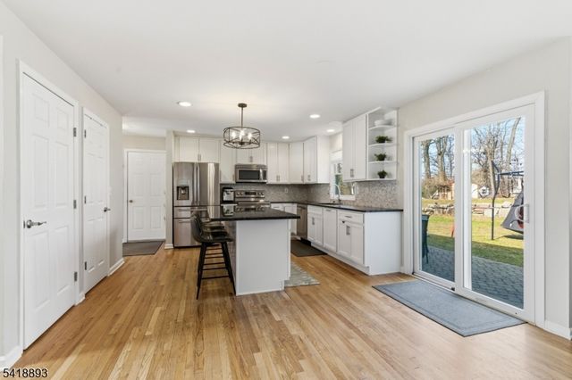 45 Mohawk Ave, Rockaway Twp., NJ 07866