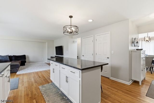 45 Mohawk Ave, Rockaway Twp., NJ 07866