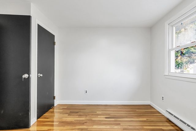 7-B Stevens St, Lawrence, MA 01843