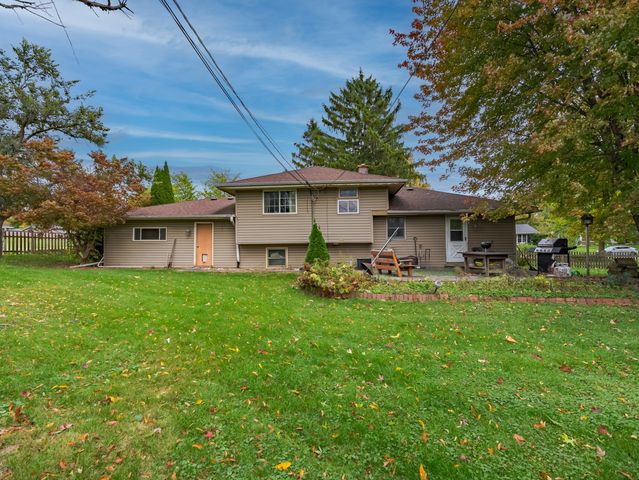 N268 Calvin Avenue, West Chicago, IL 60185