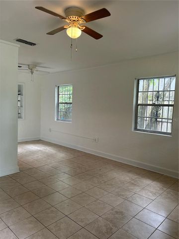 1012 NE 1ST AVENUE, Gainesville, FL 32601