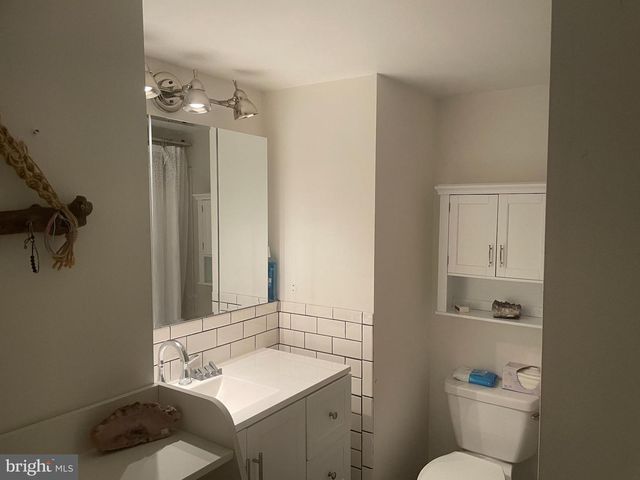 44 WOODCHUCK PKWY, Whiting, NJ 08759