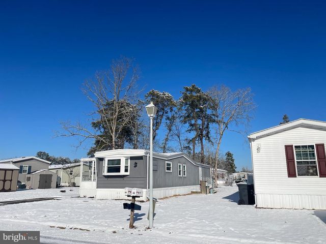 44 WOODCHUCK PKWY, Whiting, NJ 08759