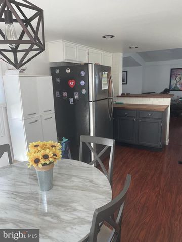 44 WOODCHUCK PKWY, Whiting, NJ 08759