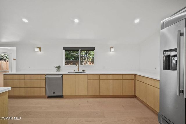 20710 Haynes Street, Winnetka, CA 91306