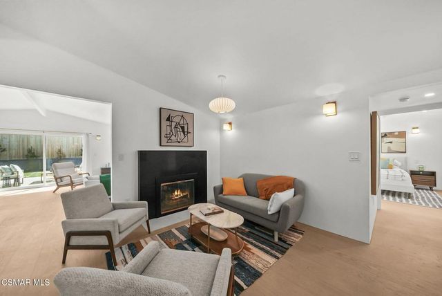 20710 Haynes Street, Winnetka, CA 91306